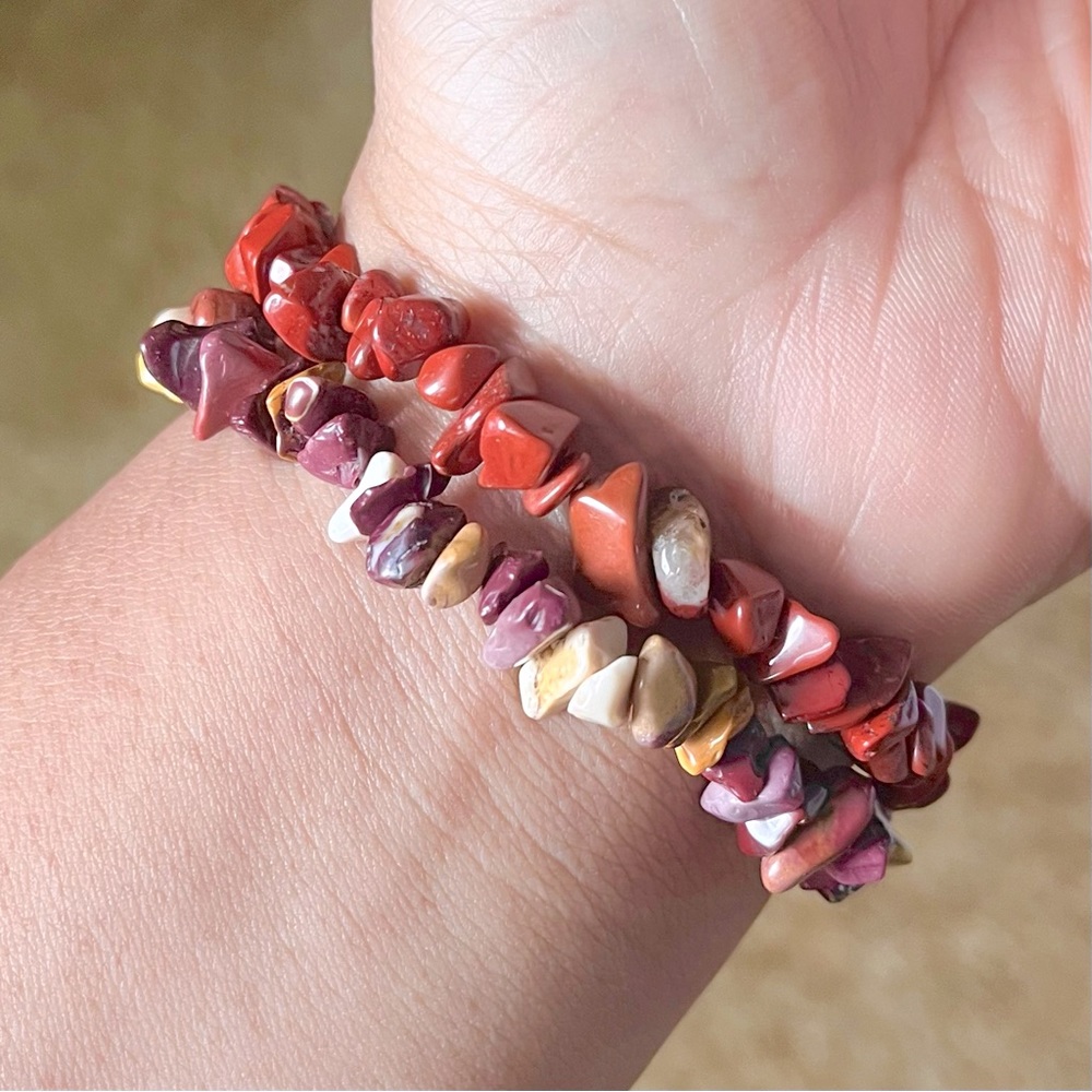 Set of 2 Gemstone chip bracelets